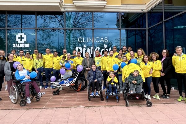 Fundación Rincón permite a niños con movilidad reducida vivir carreras de montaña